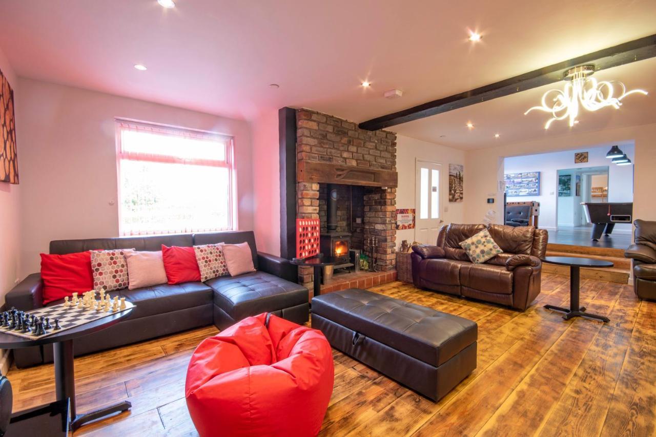 LlandeglaWelsh Row House公寓 外观 照片